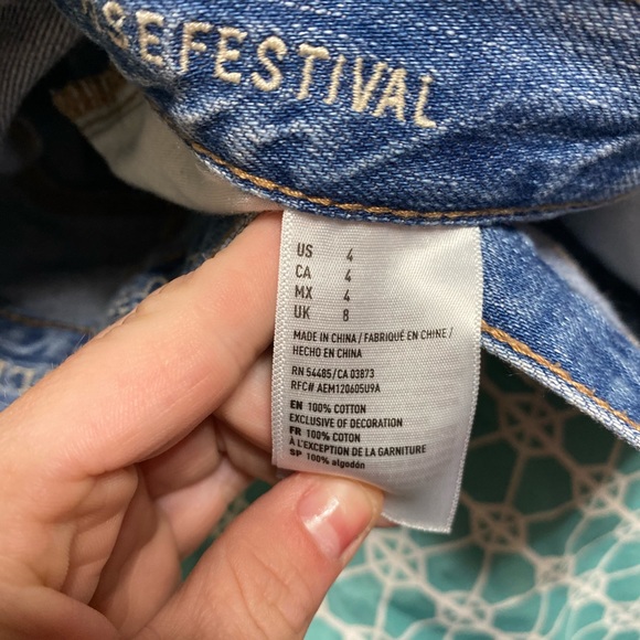 American Eagle distress shorts sz 4 - Picture 6 of 6